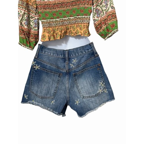 Madewell Embroidered Denim Cutoff Shorts Size 25 Daisy Floral Raw Hem - Picture 2 of 6